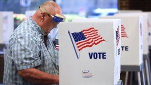 Abren los colegios electorales en EE.UU. para elegir entre Trump o Biden