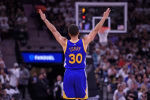 Warriors despachan a los Spurs por v&#237;a de la barrida