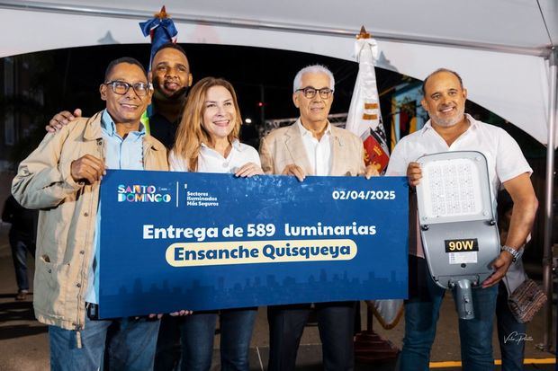 Proyecto 'Sectores Iluminados Más Seguros' en Santo Domingo