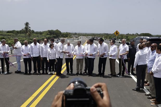Gobierno invierte 7.700 millones en nueva carretera