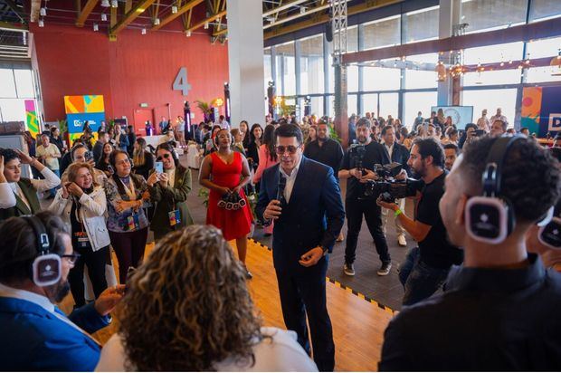 Ministro David Collado lanza en Colombia la plataforma “Conoce el Paraíso”.