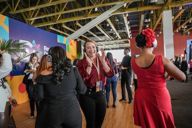 La iniciativa fue presentada ante touroperadores y agentes de viajes de nueve países de Latinoamérica.
