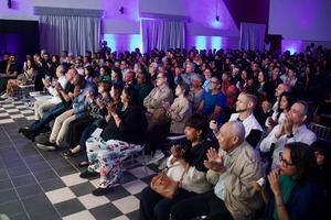 El Berklee Alumni Achievement Award reconoce la destacada trayectoria de Vargas.