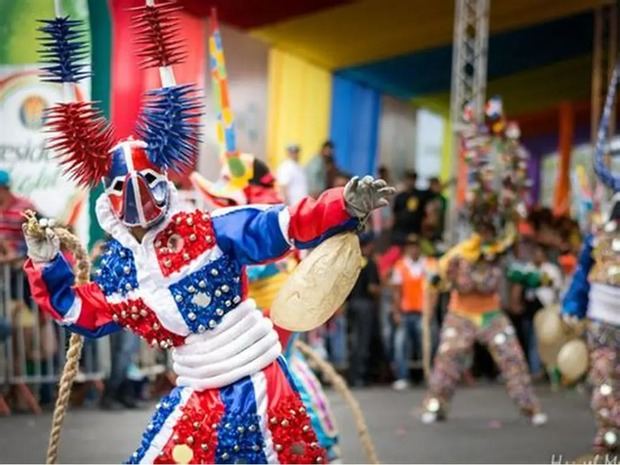 Cervecería Nacional Dominicana eleva estándares del carnaval con su apoyo.