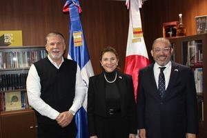 Carolina Mejía resaltó la labor de los dominicanos que residen en el extranjero y mantienen esa conexión con su patria.