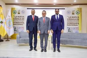 Fundación Dominicana Debate Global promueve el diálogo sobre la importancia de la nueva cédula