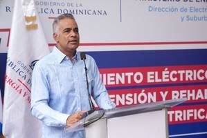 El ministro de Energía y Minas, Joel Santos.