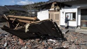 Japón eleva a dos muertos y a 92 heridos por el terremoto de magnitud 7,4