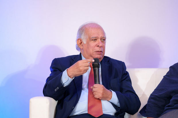 Wilfredo Lozano.