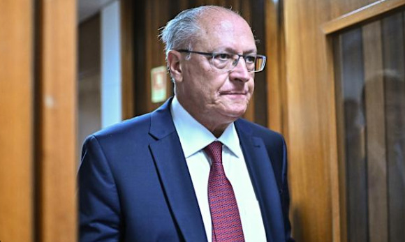 Brasil dice que tuvo una conversación 'productiva' con EE. UU. sobre aranceles de Trump