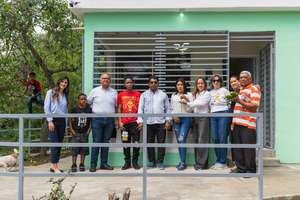 Banco Popular y FACCI entregan vivienda a familia de joven paciente oncológico en Yaguate