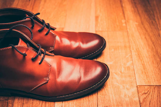 Zapatos en cuero. 
