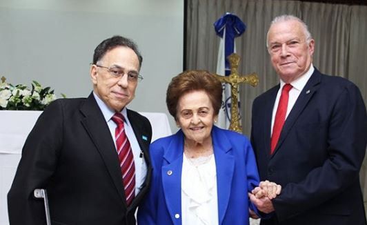 Celso Marranzini, Mary Pérez de Marranzini y Arturo Pérez.