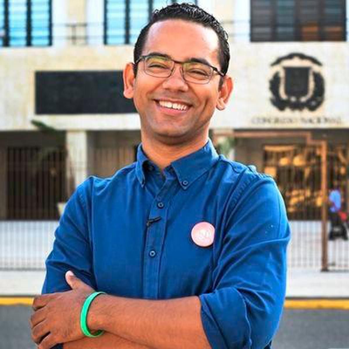 Jhonatan Liriano, candidato a diputado por el partido Frente Amplio.