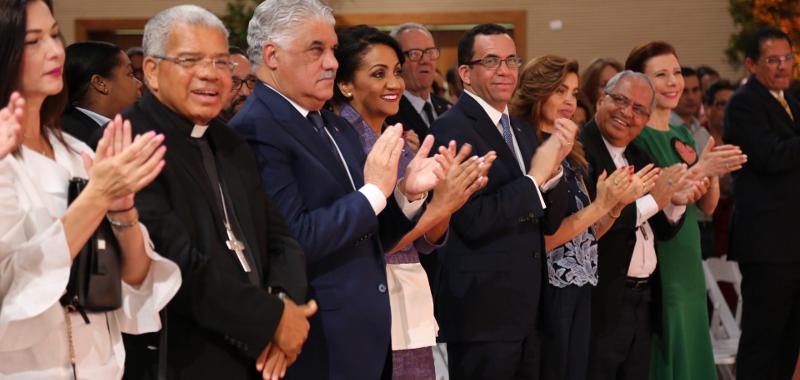 Despacho Primera Dama auspicia conferencia del padre Ángel Espinosa de los  Monteros | DiarioHispaniola l Un digital a tu alcance