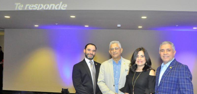 Roberto Jimenez, Osiris Mota, Rebeca Melendez y Luddy Gonzalez