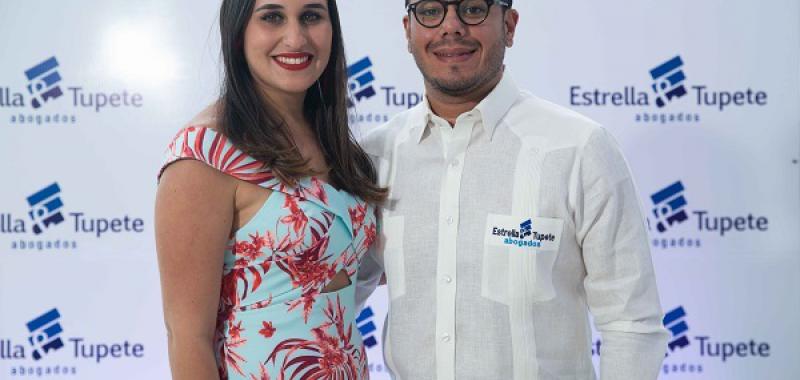 Alejandra Abreu, Manuel Peralta