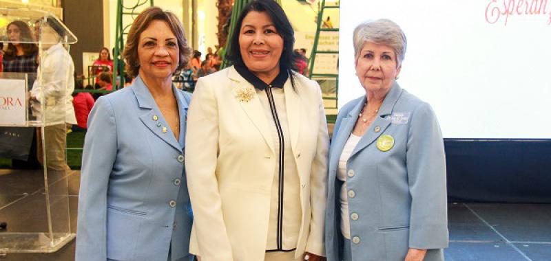 Angelica de Ginebra, Milagros Ureña, Maria Teresa González