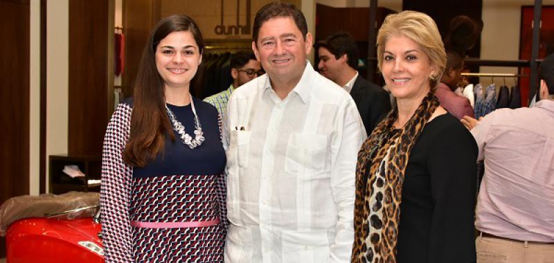 Daniela Velutini de Puppio, Michele de Prisco e Ivelisse José Jorge