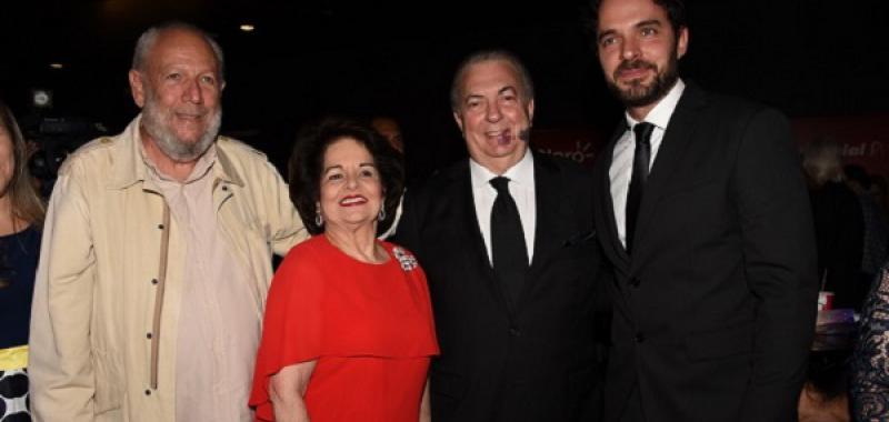 Freddy Ginebra, Gloria de Selman, el ministro Eduardo Selman y el actor Manolo Cardona.