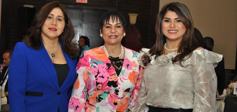 Margarita Feliciano, Celeste Silie de castellanos  y Martha Feliciano