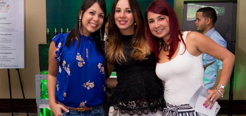 Anabel Santana, Lynn Betances y Laura Díaz