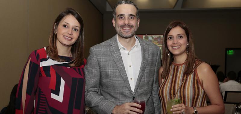 Rosa Espaillat, Oscar Saladin y Patricia Lora