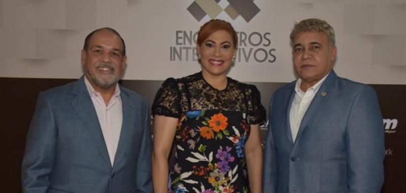 Rafael Reyes Bisono, Marisol Henriquez y general Miguel Angel Cordero