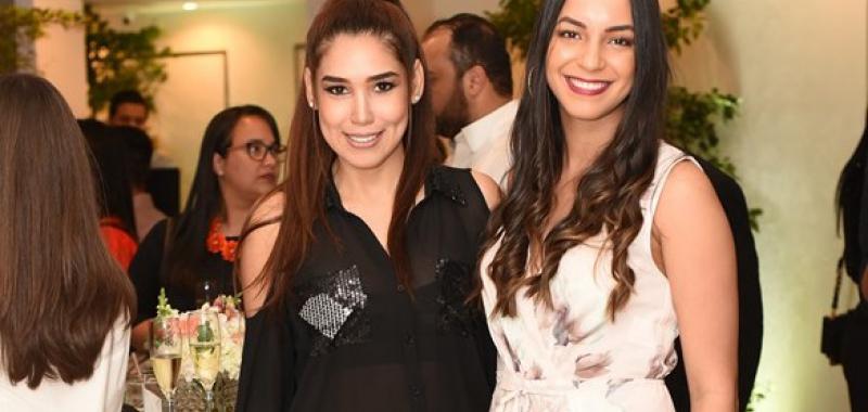 Yiney Albaricci y Anialin Gutierrez