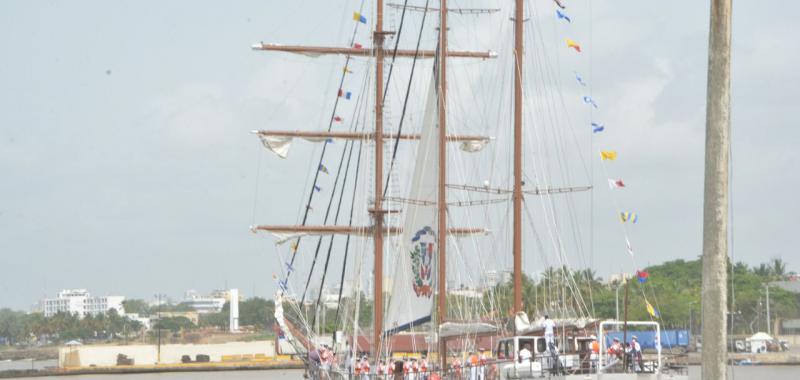 	 Crucero de instrucción Armada